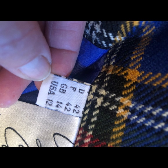 Moschino Suit - Picture 6 of 6